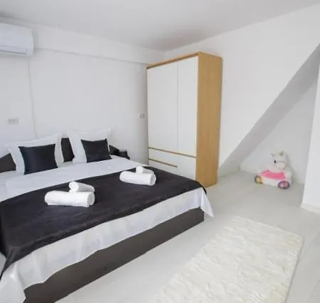 Whiteboxapartment Kjustendil