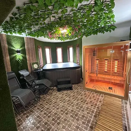 Apartment Whiteboxapartment